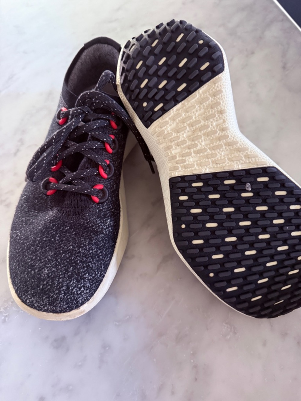 Women’s AllBirds water Resistant Wool lace up sneakers